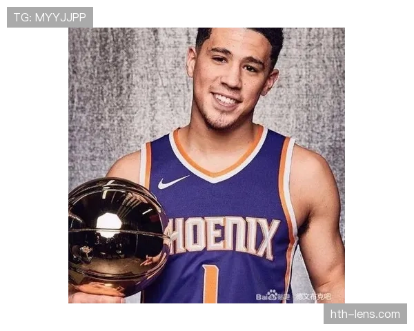 德文·布克无球跑动提升三分命中率拉开防守差距